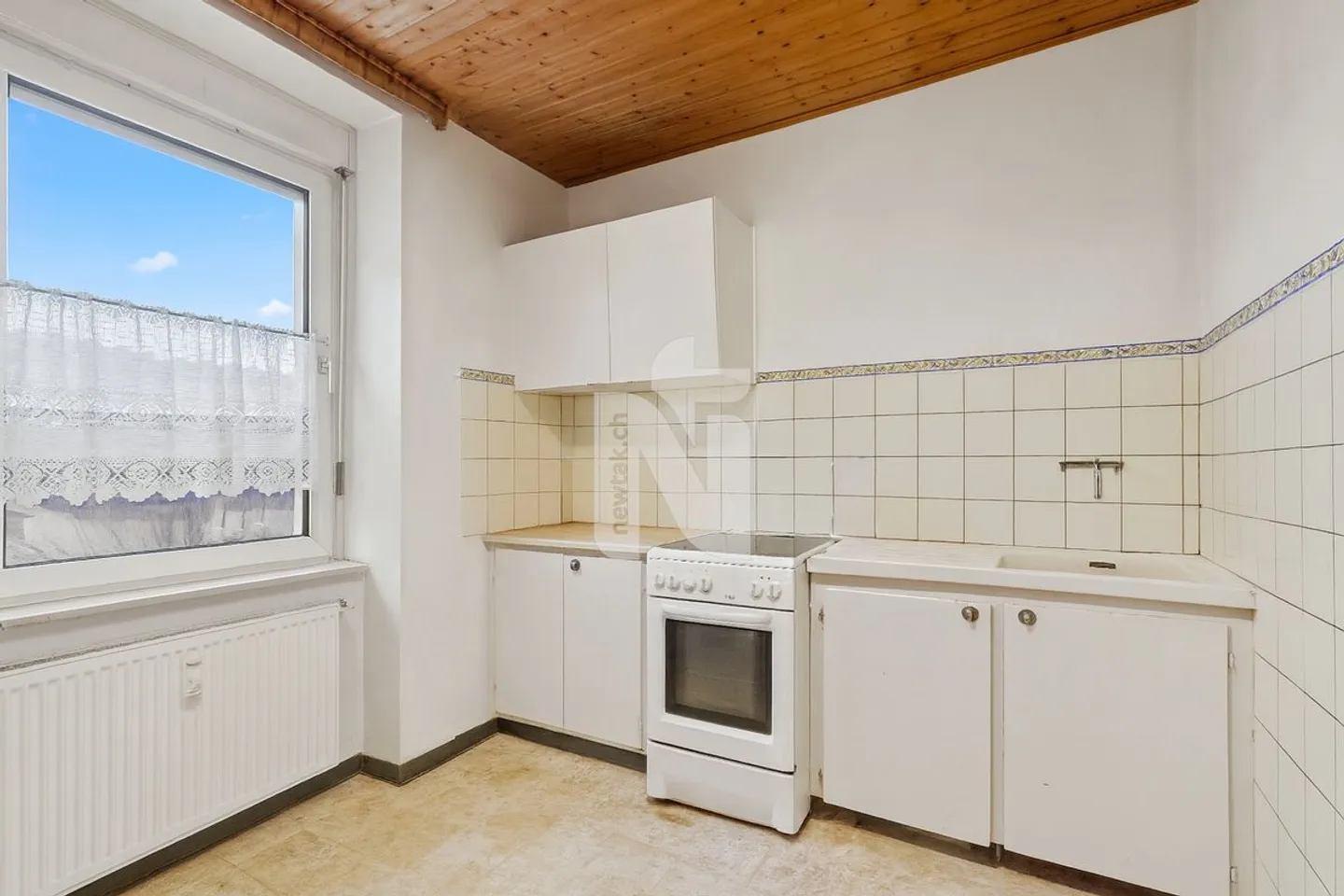 Ruhig, zentral, mit Schopf, grossem Garten und viel Potenzial - Foto 11 von 13