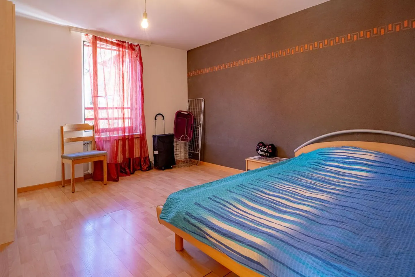 MFH MIT 6 WOHNUNGEN + GESCHÄFTSTEIL - Foto 6 von 13