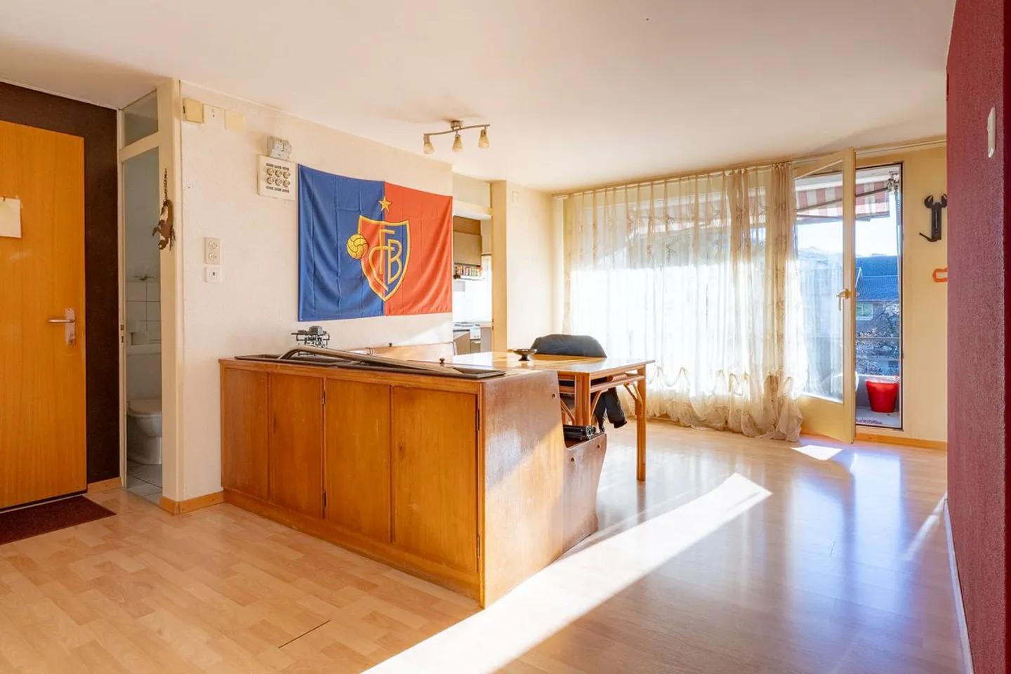 MFH MIT 6 WOHNUNGEN + GESCHÄFTSTEIL - Foto 12 von 13