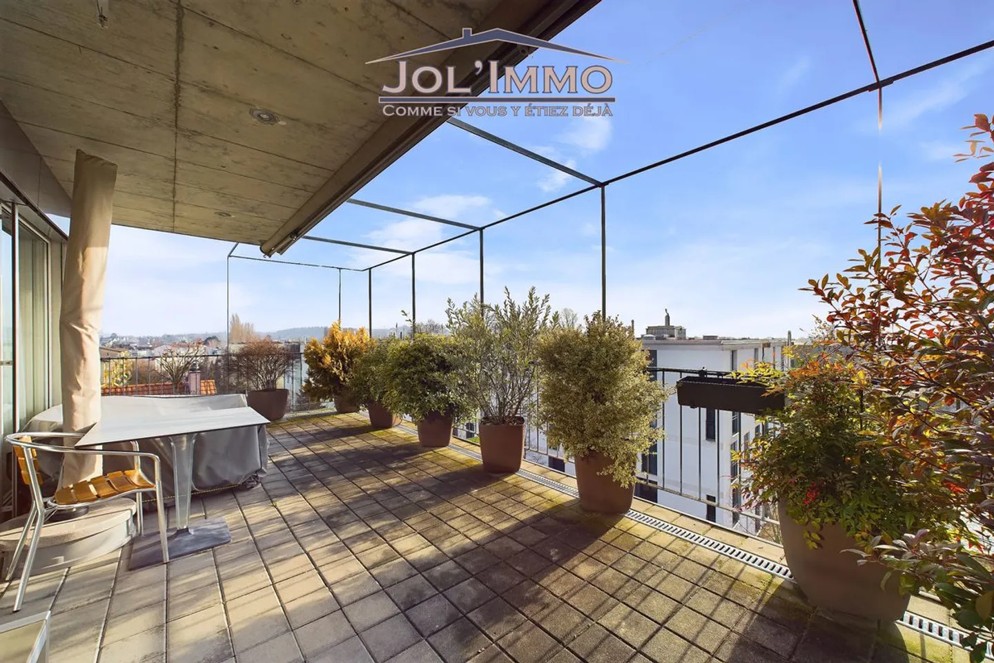 Penthouse mit 360° Panoramablick in Biel - Eine einzigartige Gelegenheit! - Foto 3 von 13