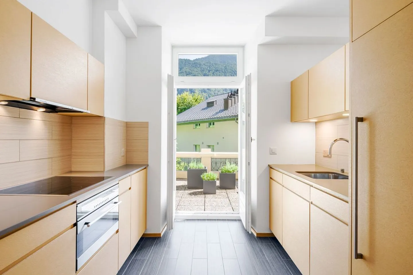 Das Wohn-Highlight in Weggis - Traum-Eigentumswohnung mit vielen Möglichkeiten - Photo 10 of 13