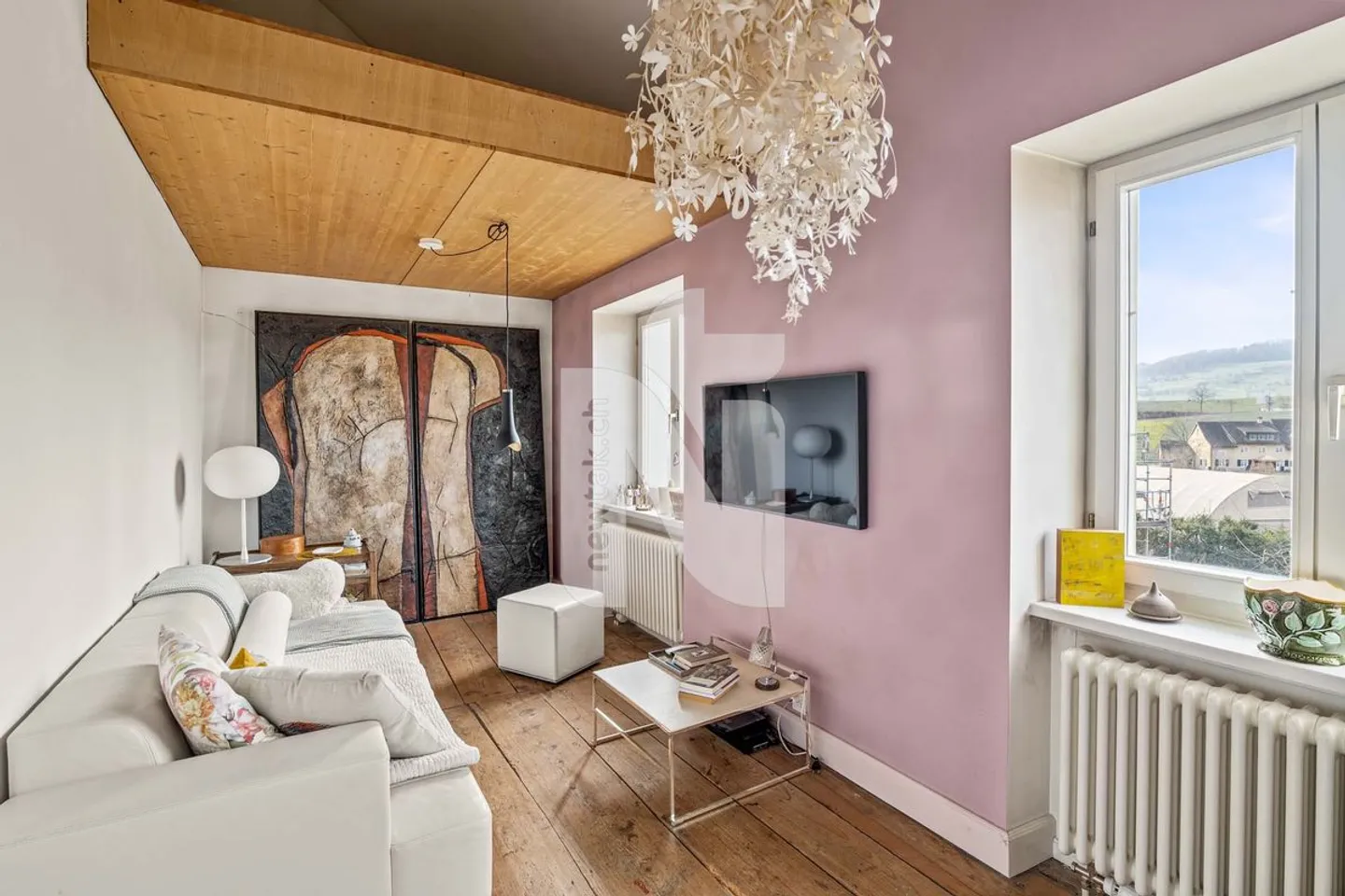 Unique House with Character and Versatile Potential - Photo 7 of 13