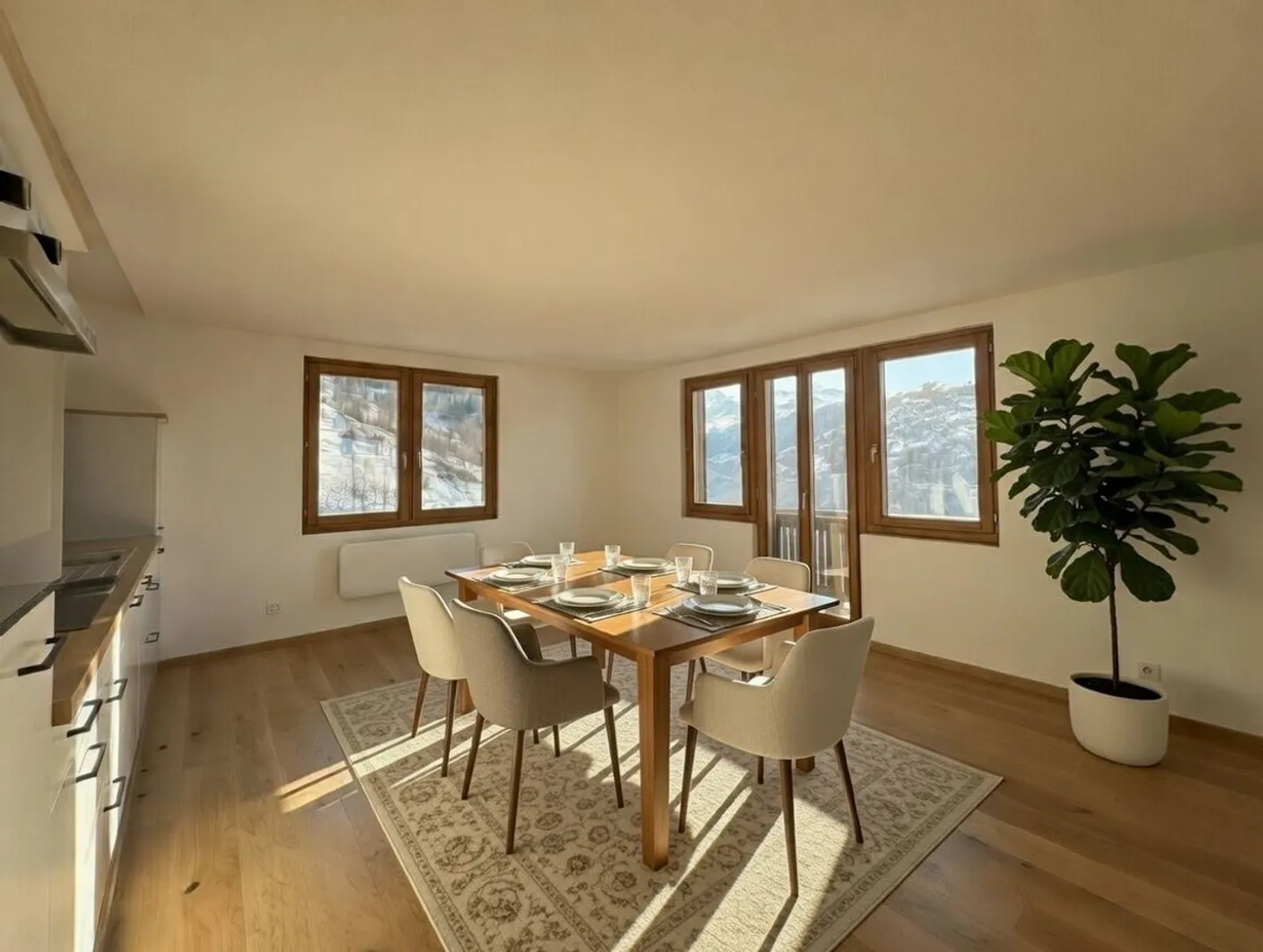 Unglaubliche renovierte 3,5 Zimmer & sekundäre Wohnmöglichkeit! - Foto 3 von 10