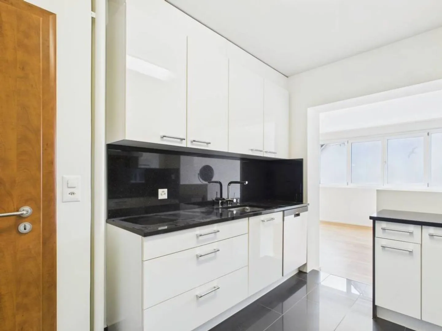 Bright and spacious in a central location - Photo 13 of 13