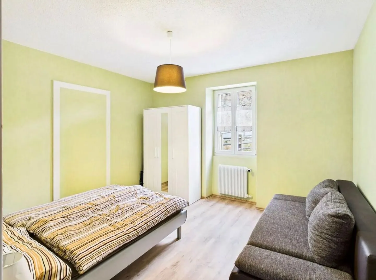 MAGNIFIKANTE 4,5-ZIMMER-WOHNUNG MIT UNVERBAUBAREM BLICK IM HERZEN DER ALPEN - Foto 5 von 8