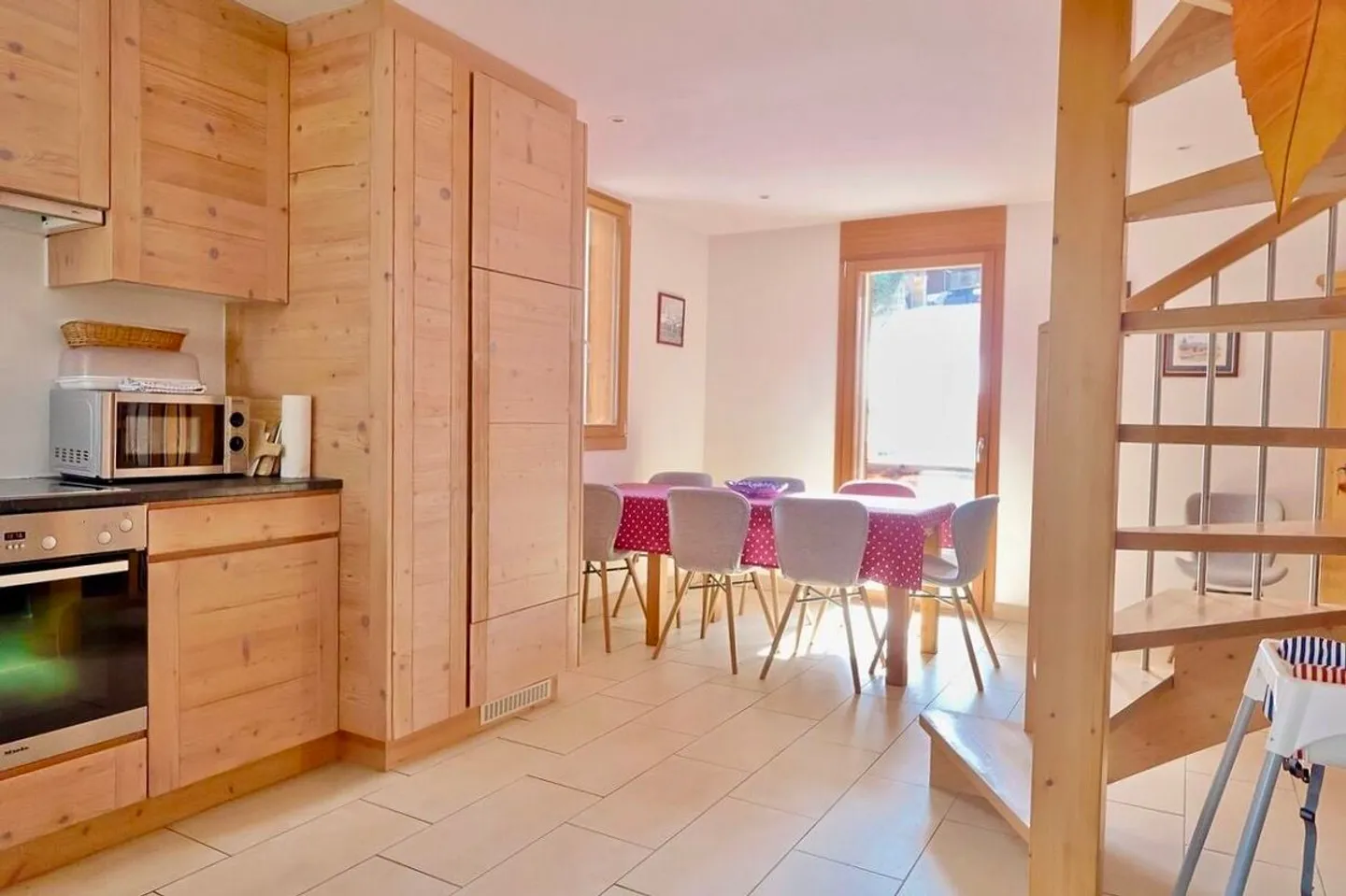 Appartement 4,5 pièces élégant - Photo 5 sur 11