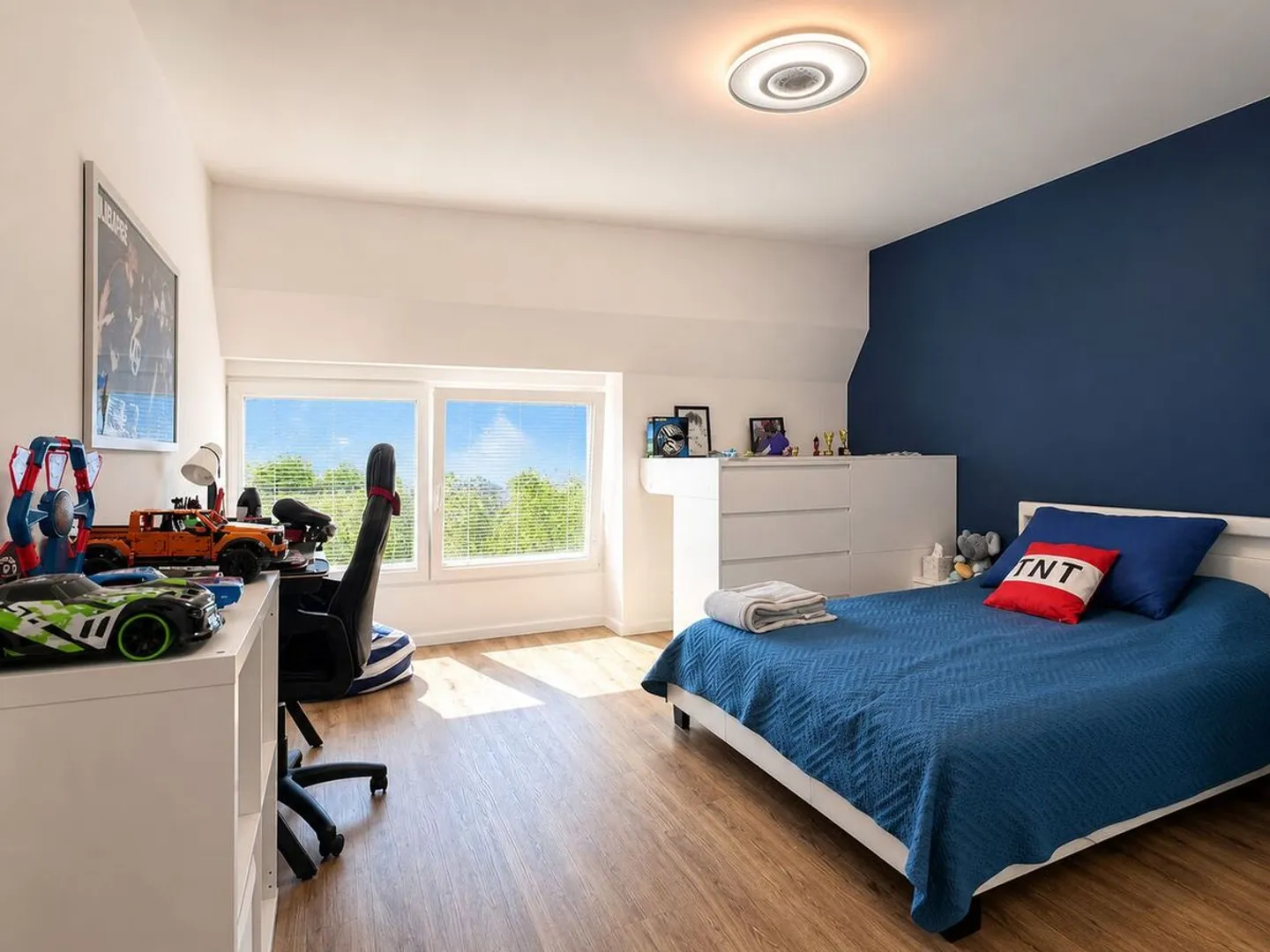 SUPER DUPLEX 6.5 STANZE CON ANNESSO INDIPENDENTE DI 40 M² - Foto 9 di 13