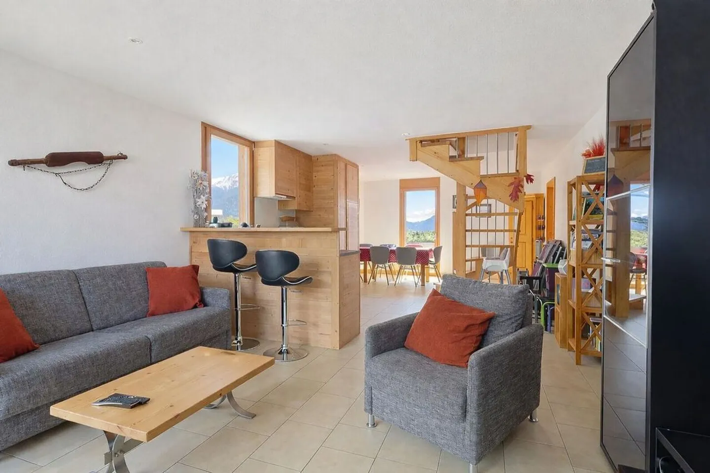 Appartement 4,5 pièces élégant - Photo 2 sur 11