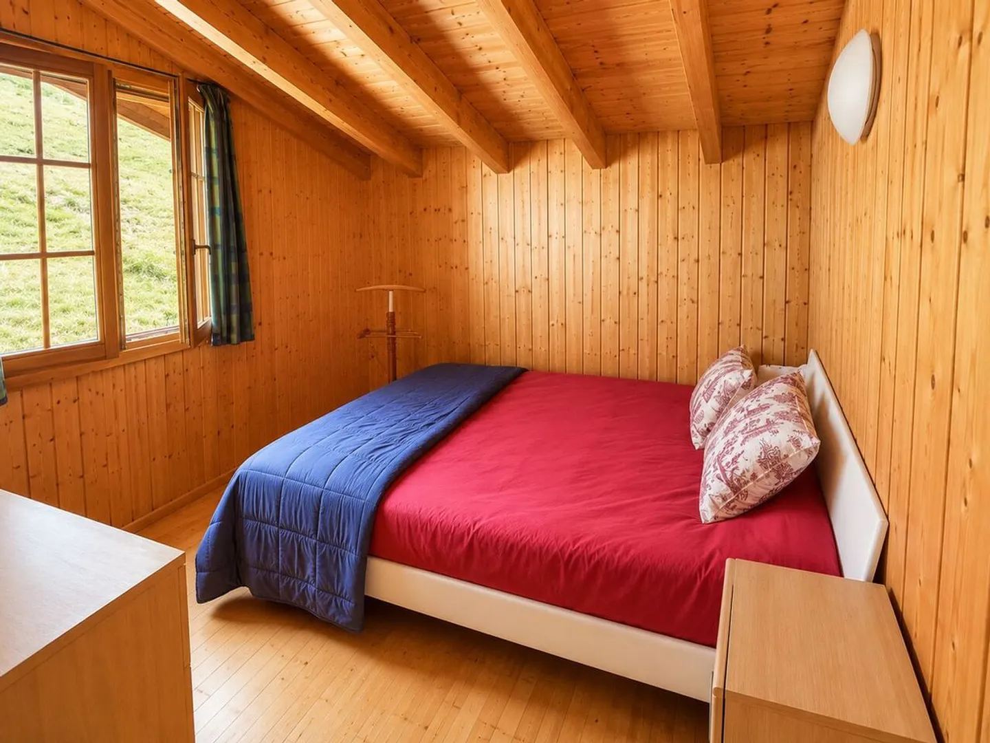 A TRUE HAVEN OF PEACE IN THE HEART OF THE VALAIS ALPS - Photo 9 of 12
