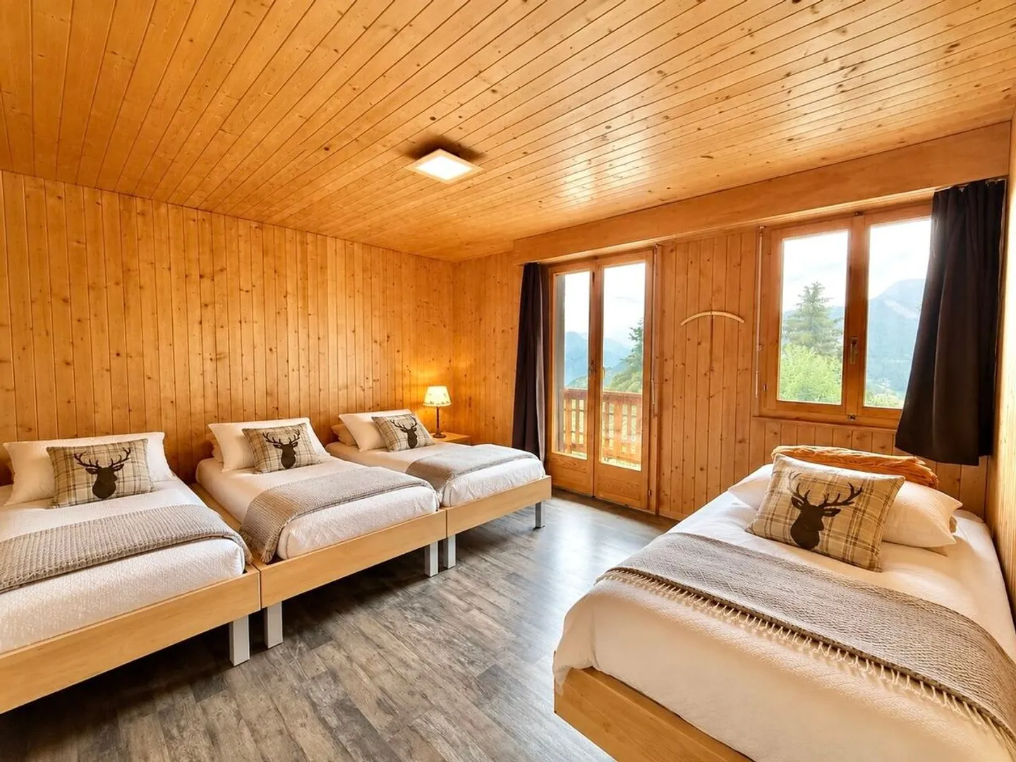 MAGNIFICENT DUPLEX 6.5 ROOMS ON THE SLOPES - Photo 7 of 13