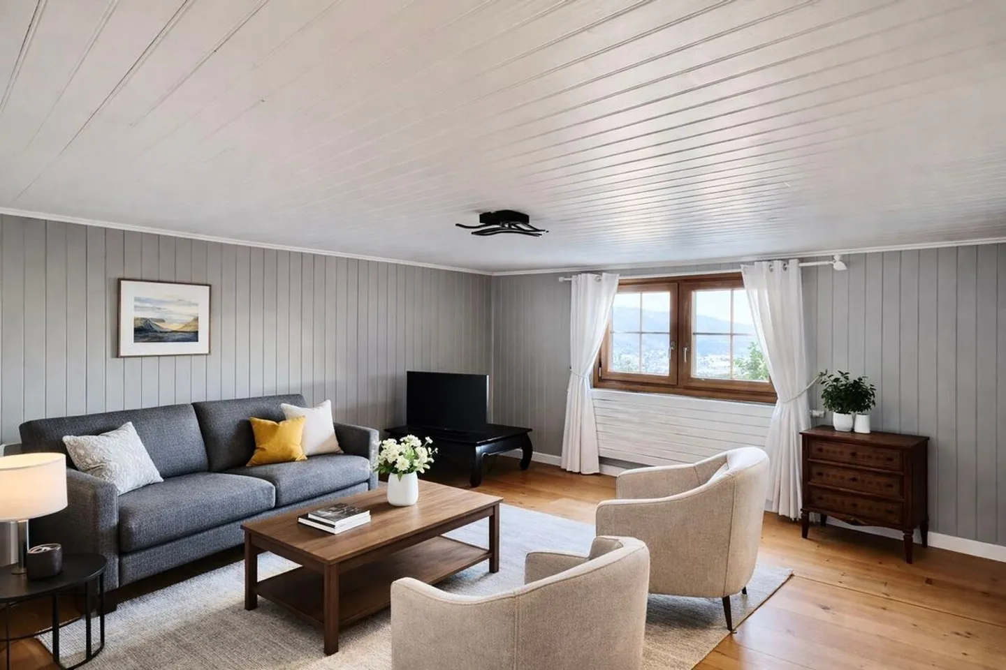 CHARM, COCOONING AND EXCEPTIONAL VIEW - Photo 2 of 8