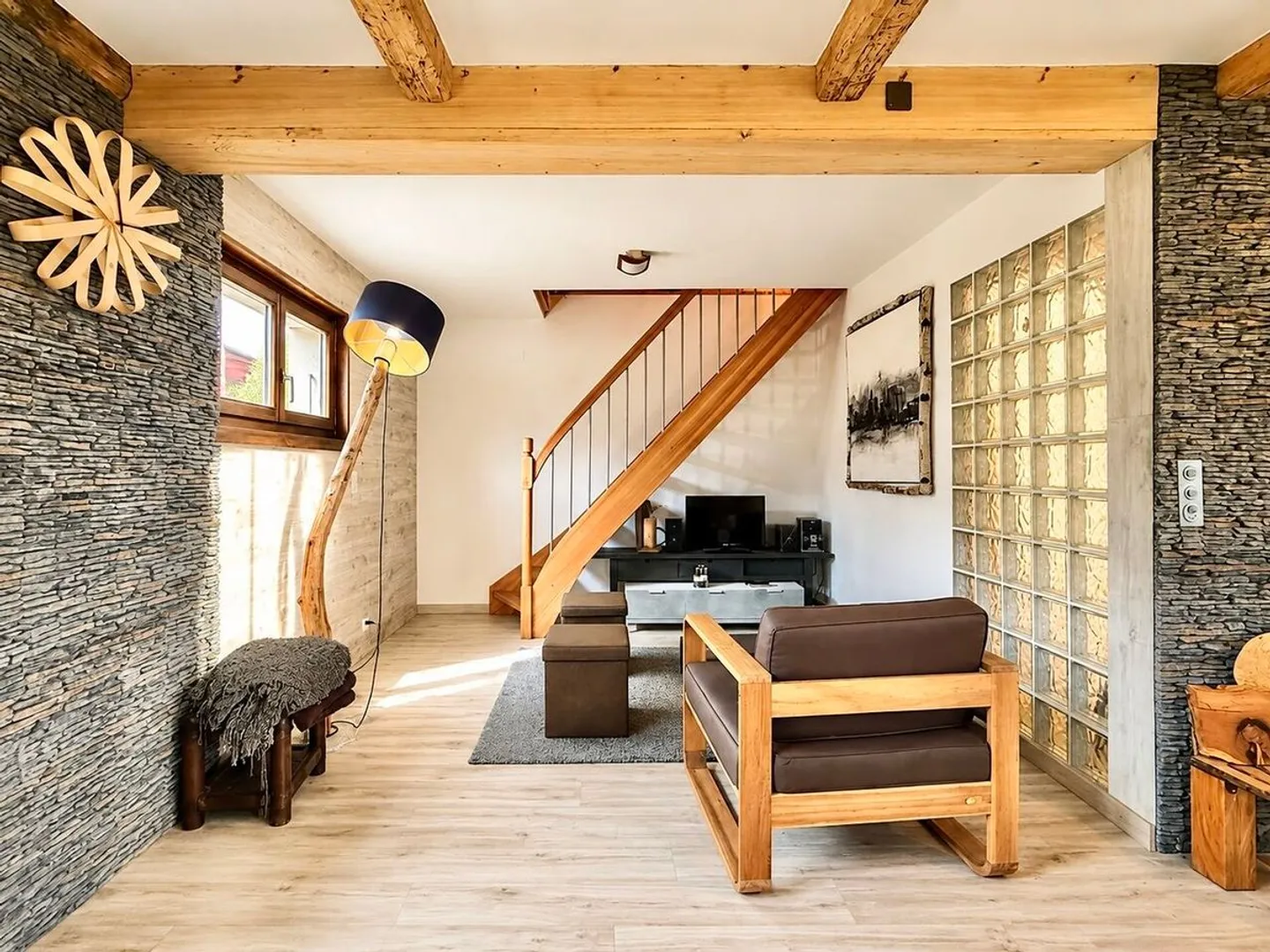MAGNIFICENT DUPLEX 6.5 ROOMS ON THE SLOPES - Photo 5 of 13