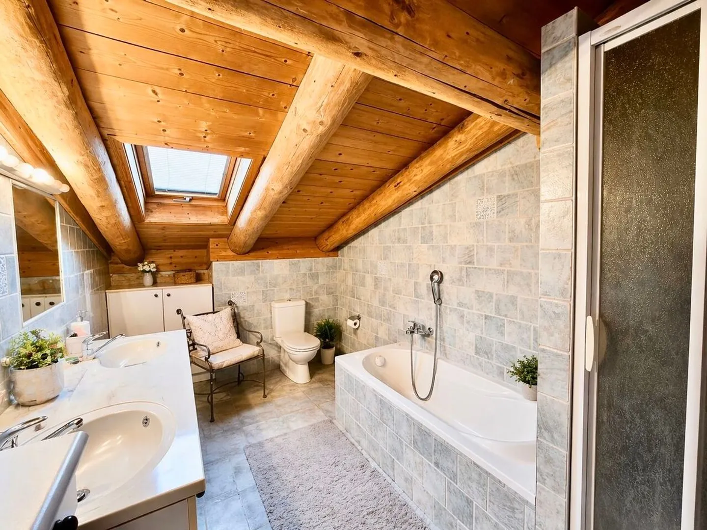 Chalet en Bois Exceptionnel - Photo 9 sur 13