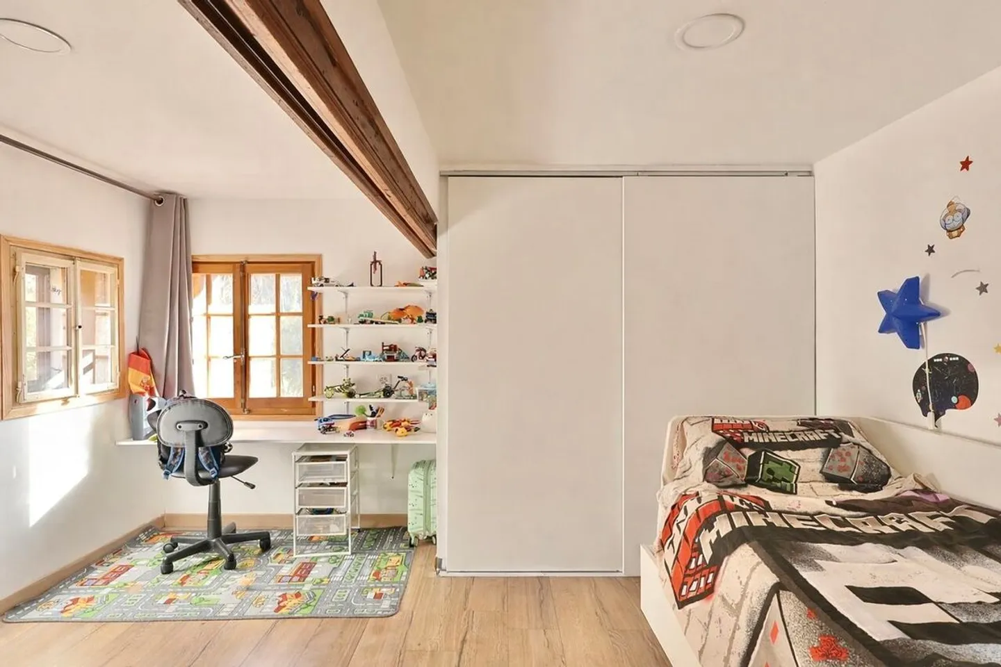 AUTHENTIC RENOVATED CHALET IN THE HEART OF THE VAUD ALPS - Photo 7 of 13