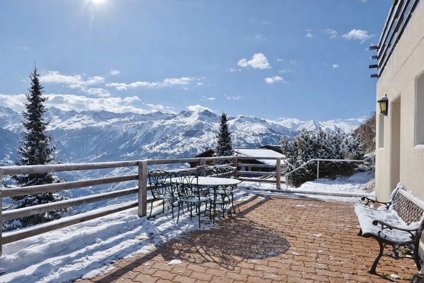 Charmant Chalet Suisse - Photo 1 sur 13