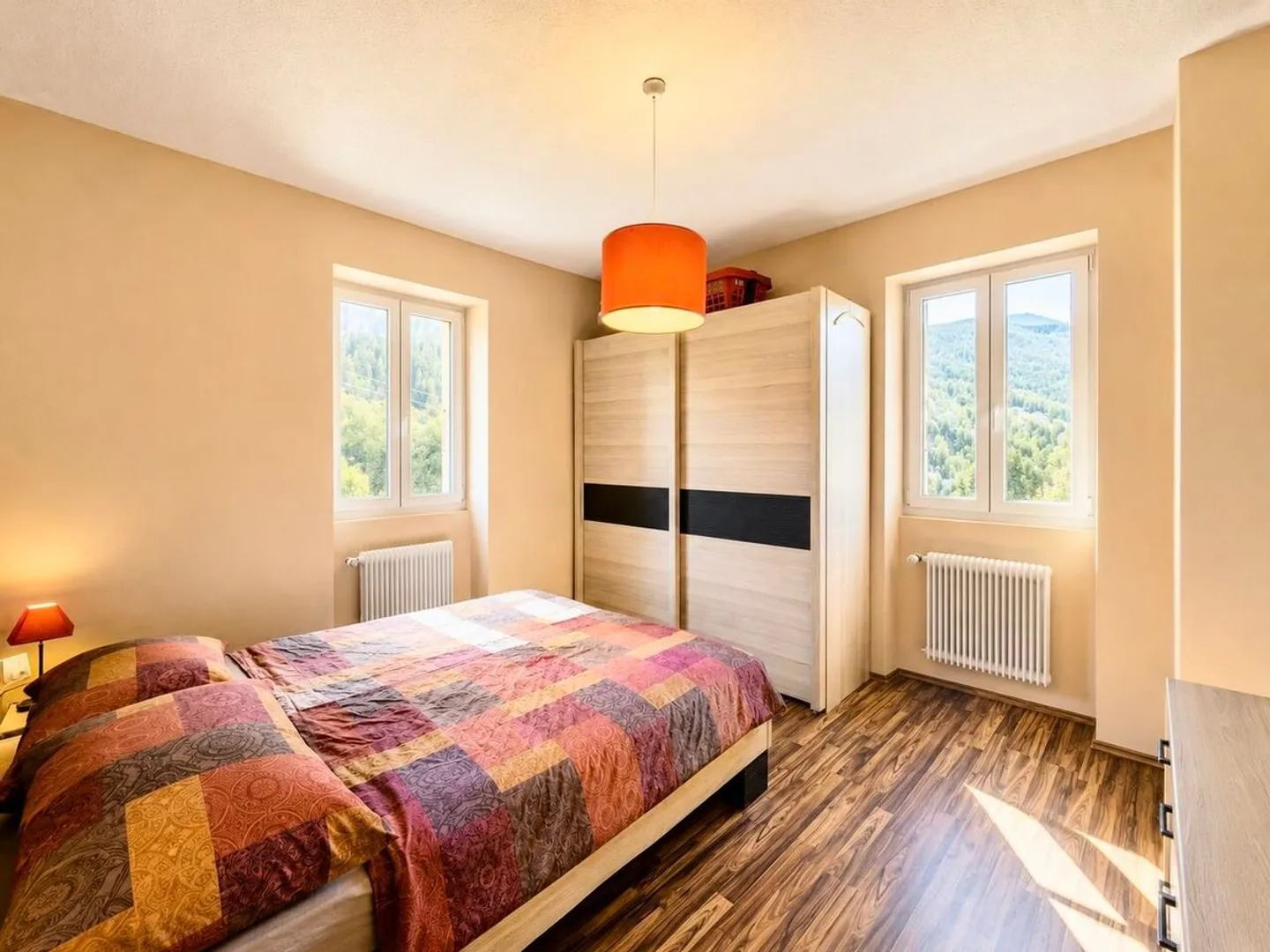 MAGNIFIKANTE 4,5-ZIMMER-WOHNUNG MIT UNVERBAUBAREM BLICK IM HERZEN DER ALPEN - Foto 6 von 8