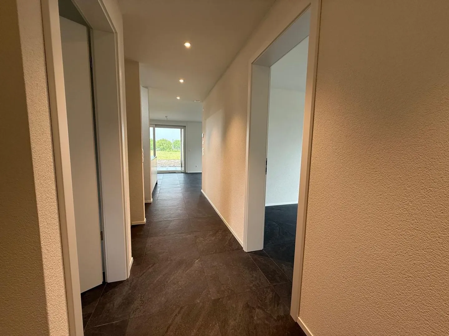 Casa unifamiliare di nuova costruzione in una posizione privilegiata e centrale - Foto 11 di 13
