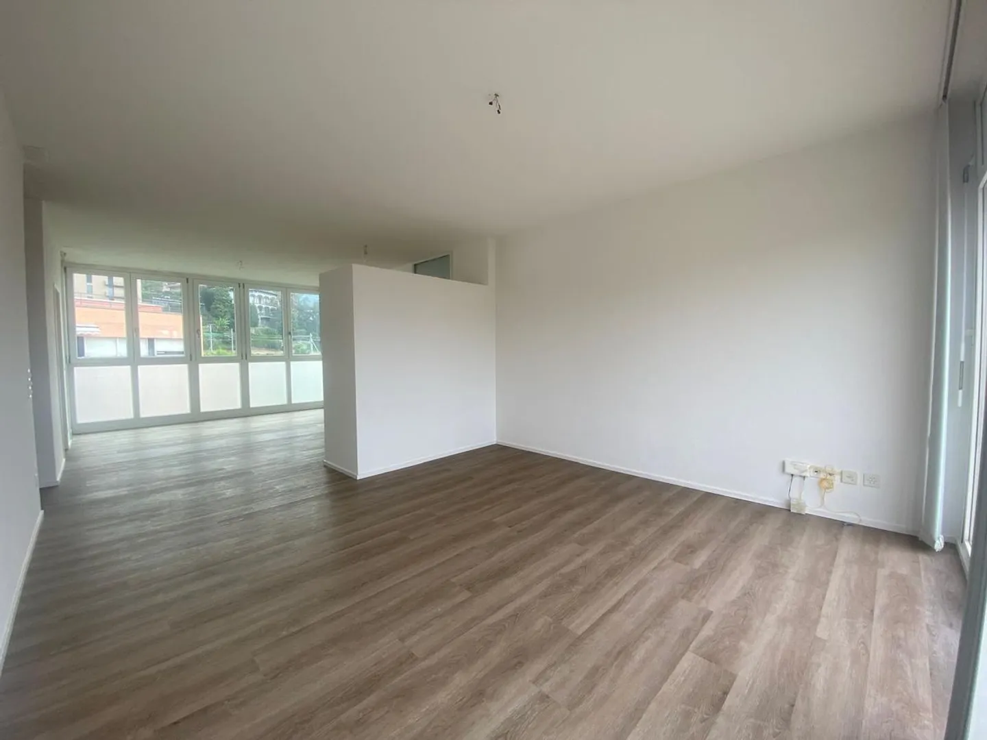 Balerna - 3,5-Zimmer-Wohnung in einem Wohnkontext - Foto 3 von 9