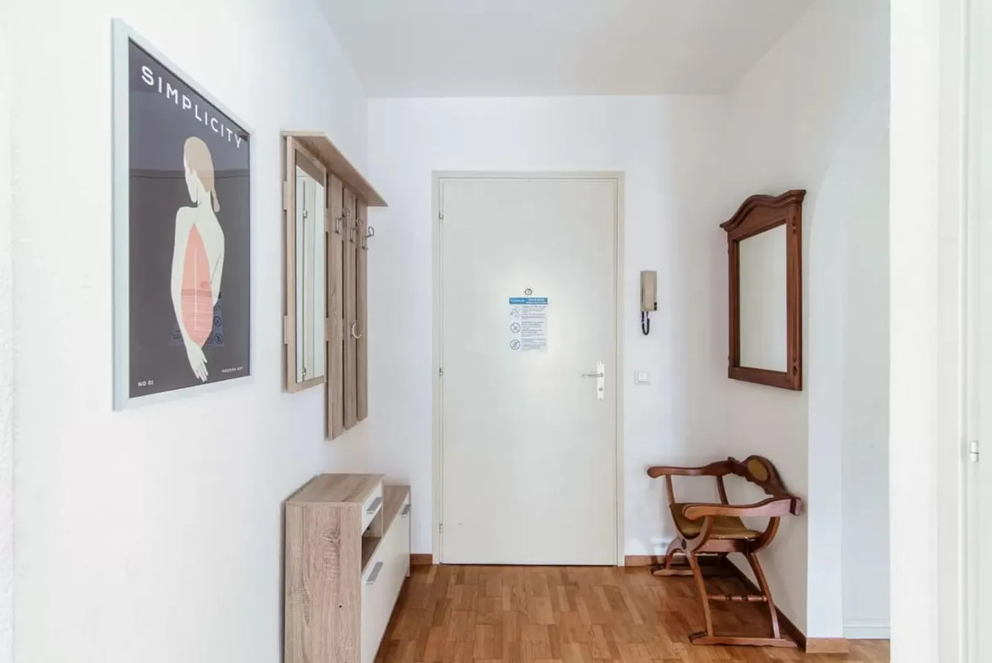 LOCARNO-ZU VERKAUFEN CHARMIERENDES 2.5 ZIMMER WOHNUNG MIT SEKUNDÄRWOHNUNG - Foto 2 von 13