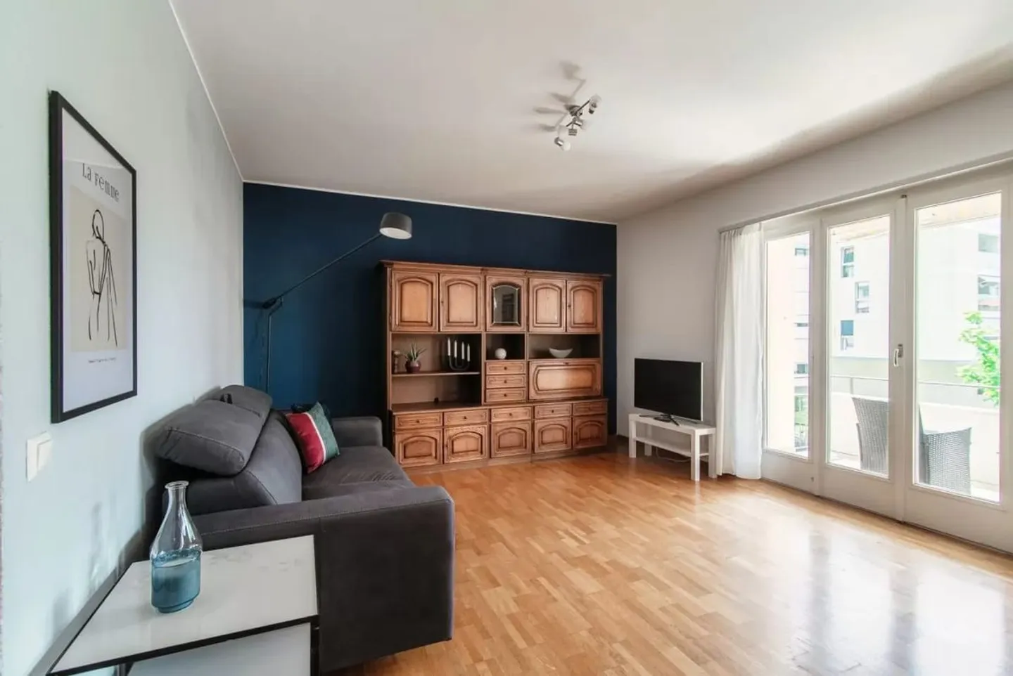 LOCARNO-ZU VERKAUFEN CHARMIERENDES 2.5 ZIMMER WOHNUNG MIT SEKUNDÄRWOHNUNG - Foto 12 von 13