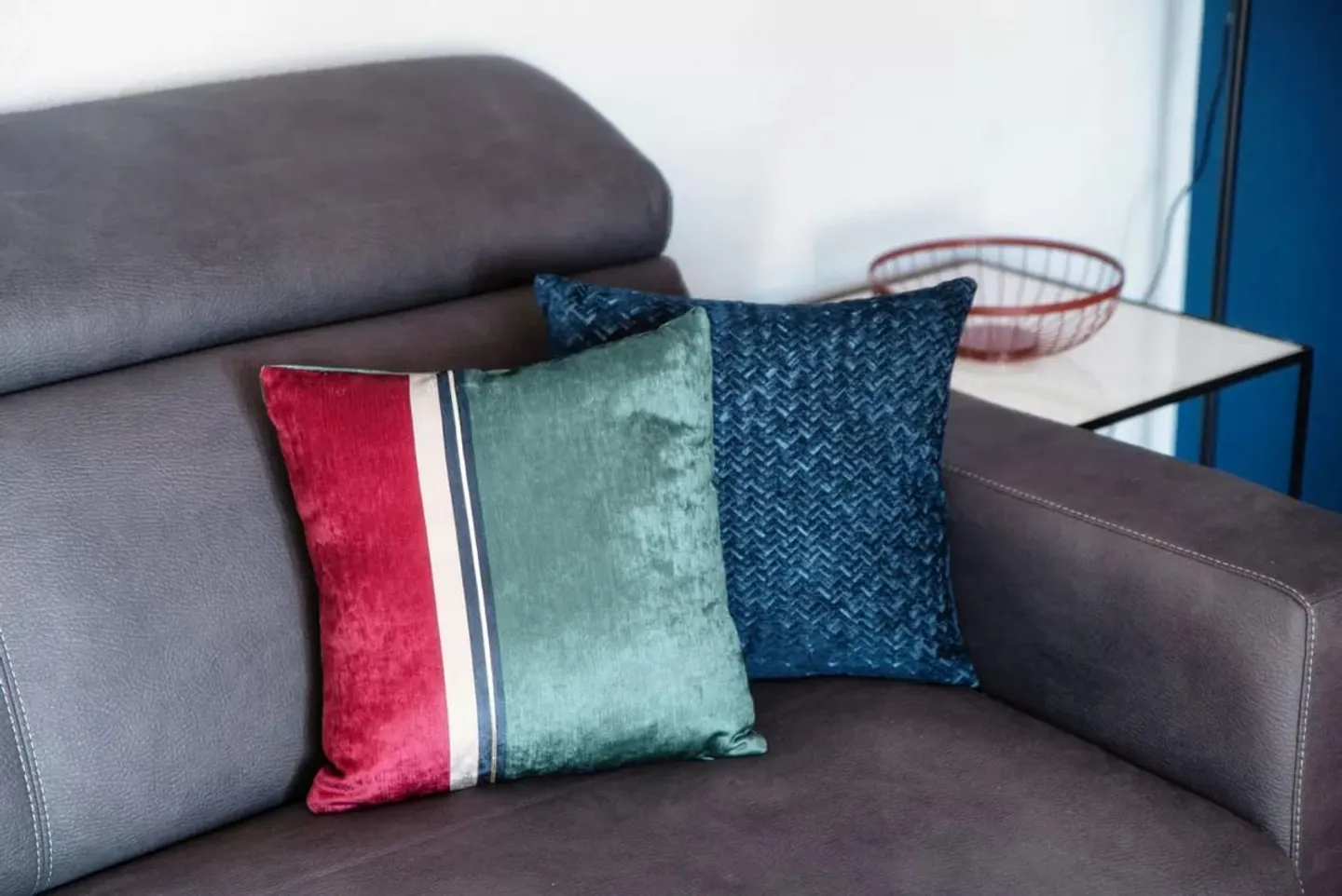 LOCARNO-ZU VERKAUFEN CHARMIERENDES 2.5 ZIMMER WOHNUNG MIT SEKUNDÄRWOHNUNG - Foto 9 von 13