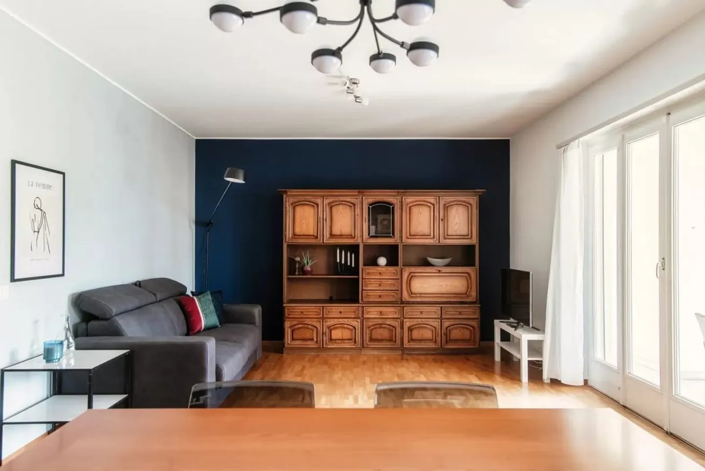 LOCARNO-ZU VERKAUFEN CHARMIERENDES 2.5 ZIMMER WOHNUNG MIT SEKUNDÄRWOHNUNG - Foto 11 von 13