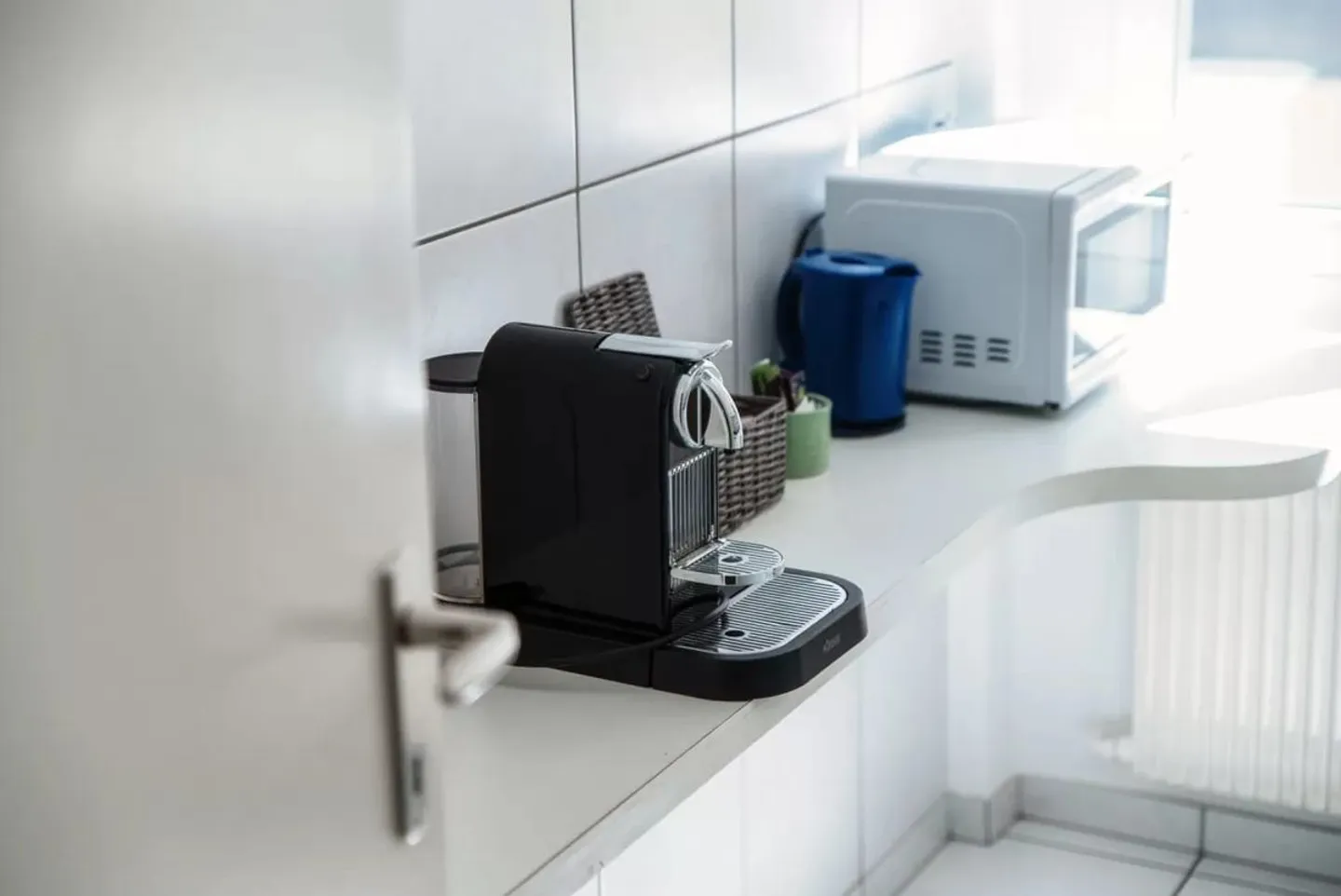 LOCARNO-ZU VERKAUFEN CHARMIERENDES 2.5 ZIMMER WOHNUNG MIT SEKUNDÄRWOHNUNG - Foto 6 von 13