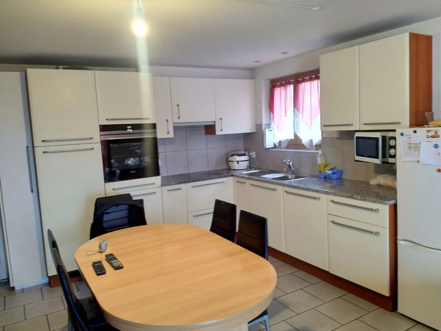 DA AFFITTARE: 3,5 stanze con balcone - Foto 1 di 6