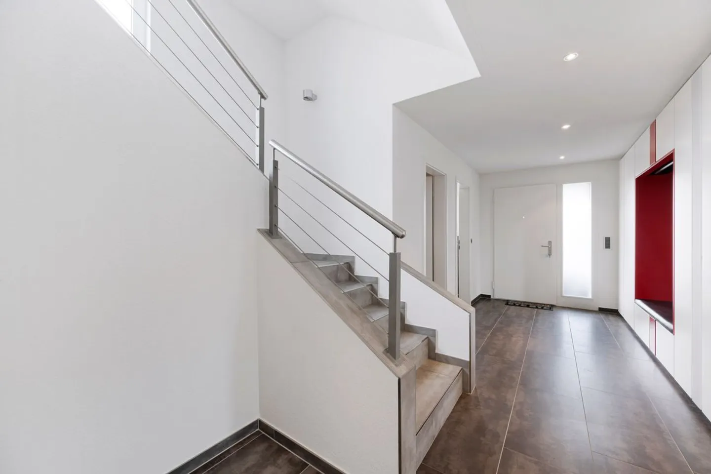 Villa unifamiliare di lusso con offerta di spazio XXL e vasca idromassaggio esterna privata - Foto 2 di 6