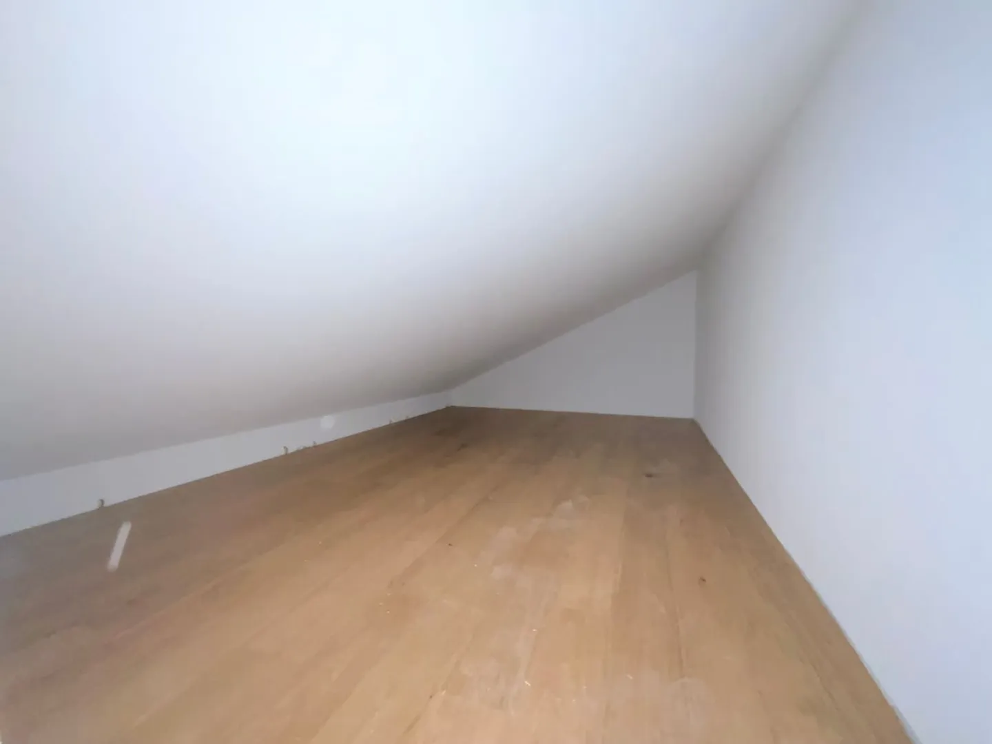 New - 2.5 rooms, 67 m² with covered balcony - Photo 7 of 10