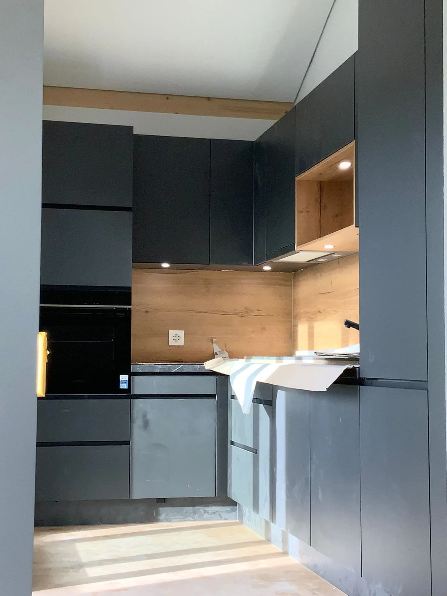 New - 2.5 rooms, 67 m² with covered balcony - Photo 3 of 10