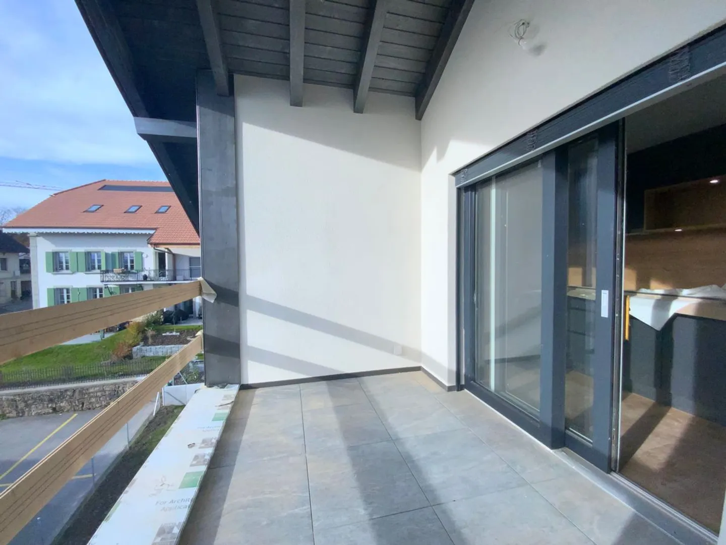 New - 2.5 rooms, 67 m² with covered balcony - Photo 1 of 10