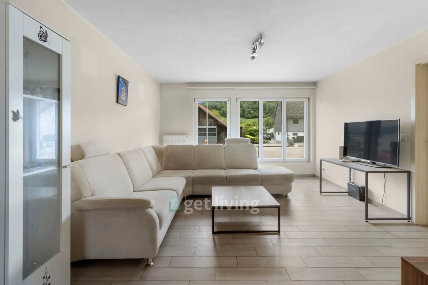 PROPRIETÀ DI RENDITA ESCLUSIVE: CASA MULTIFAMILIARE CON INQUILINI A LUNGO TERMINE E 4,5% DI RENDIMENTO NETTO - Foto 5 di 13