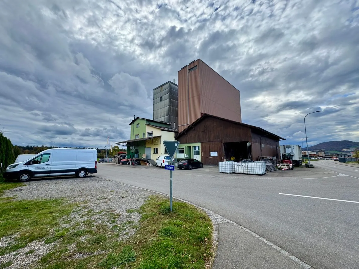 Proprietà residenziale e commerciale esclusiva: Mulino storico con molteplici possibilità di utilizzo. - Foto 1 di 7