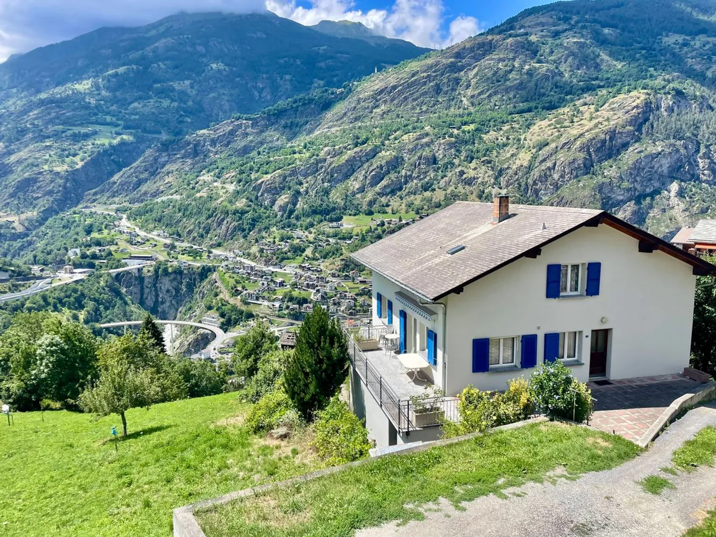 Vita di montagna in pura cultura - Residenza principale, residenza per vacanze e/o proprietà d'investimento - Foto 2 di 10
