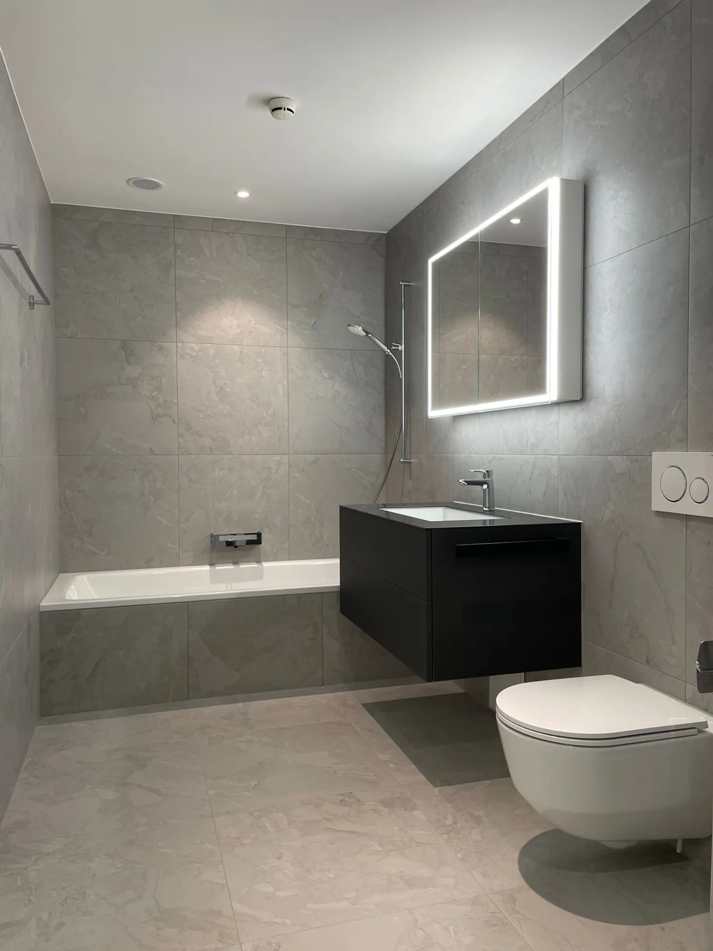 Vivere esclusivo al Three Point - Appartamento di 4,5 stanze con finiture di livello condominiale - Foto 4 di 11