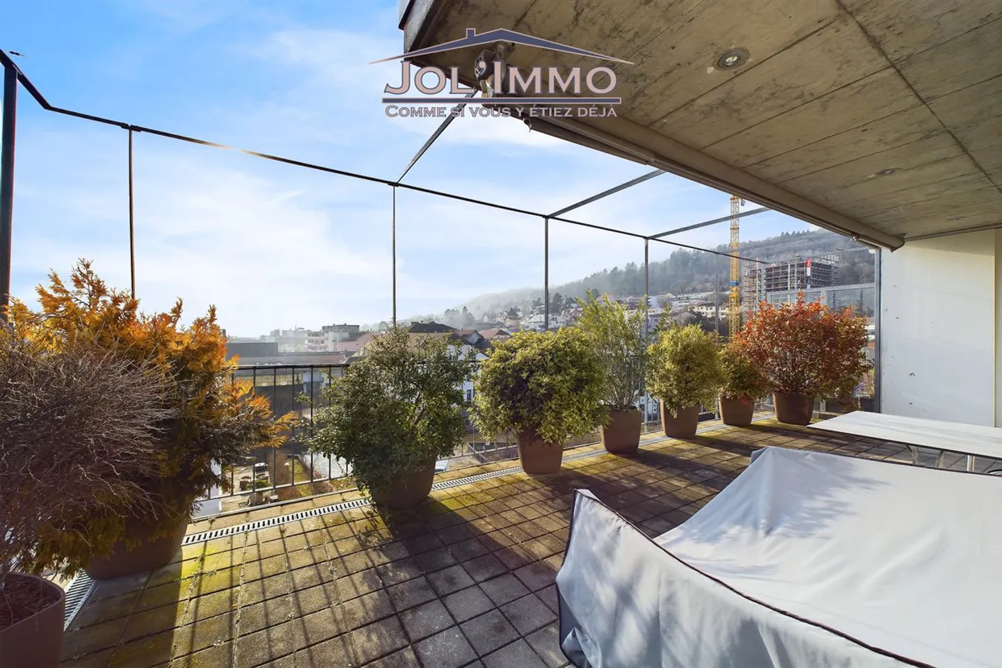 Penthouse mit 360° Panoramablick in Biel - Eine einzigartige Gelegenheit! - Foto 2 von 13