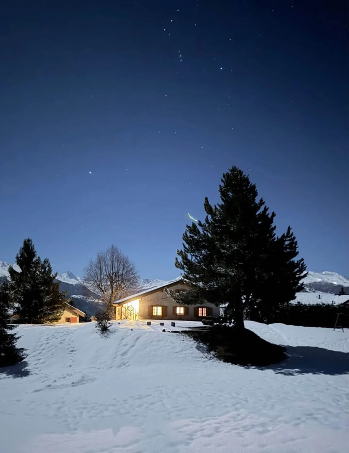 Chalet Authentique avec Vue Panoramique - Photo 2 sur 9