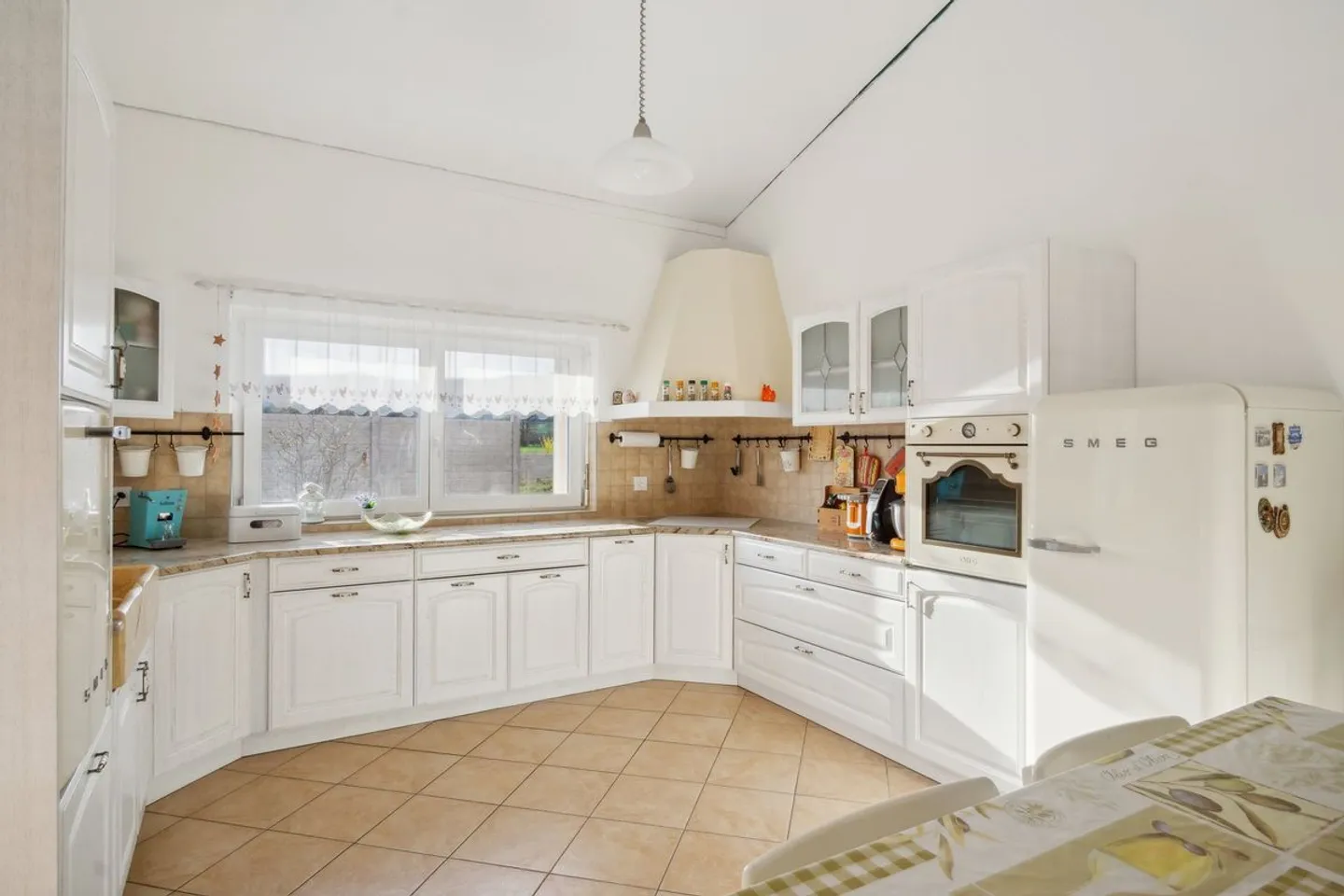 Large modern villa for sale in Bassecourt - Photo 9 of 13