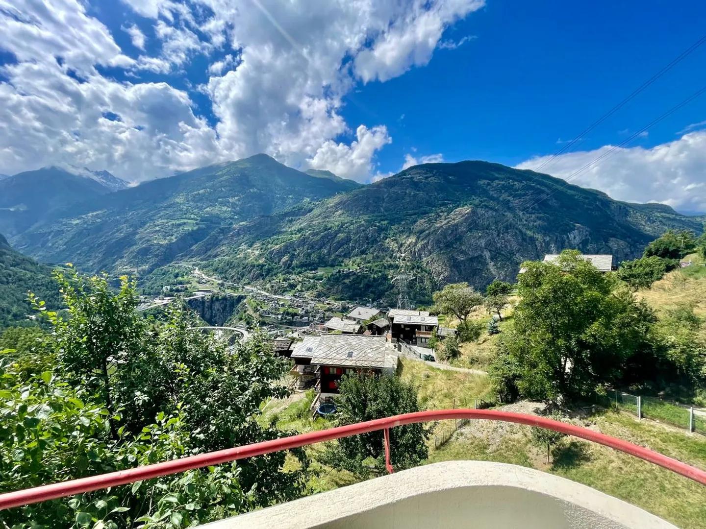 Vita di montagna in pura cultura - Residenza principale, residenza per vacanze e/o proprietà d'investimento - Foto 3 di 10