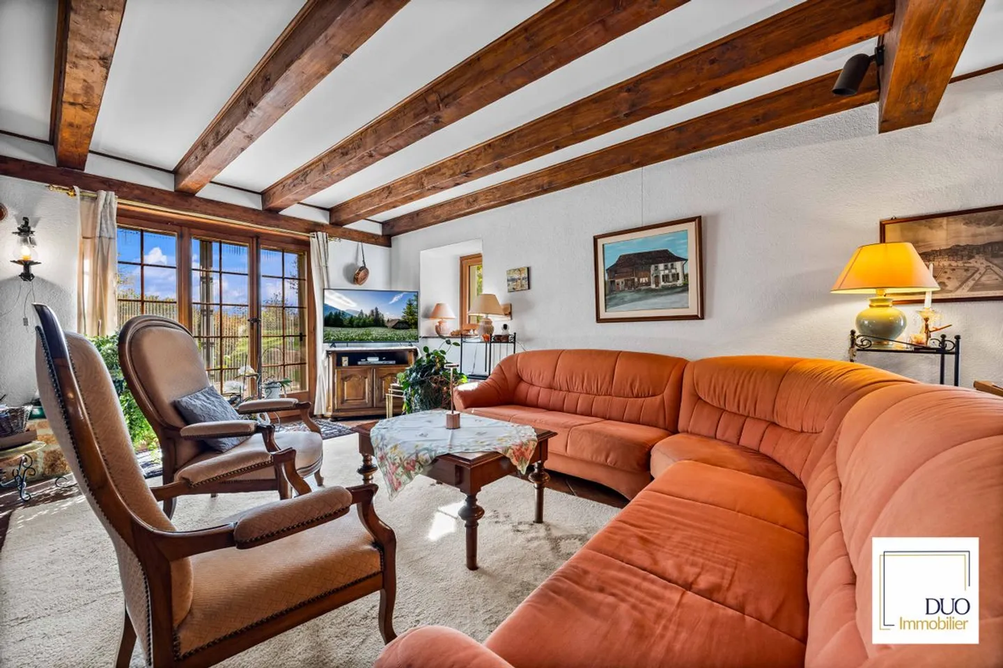 Charming 7.5-room house - Photo 4 of 11