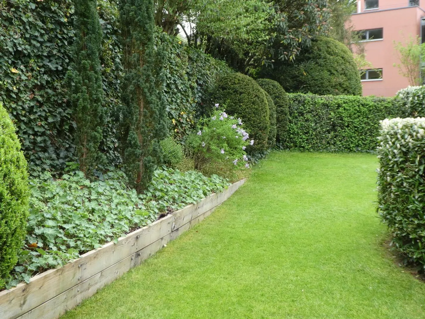 Familienfreundliches Reihenhaus mit Garten - Foto 3 von 13