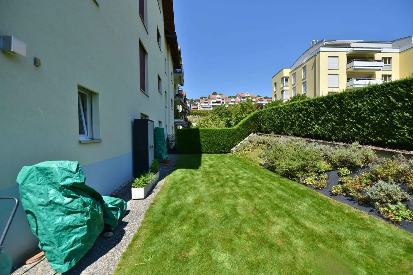 Geräumige Wohnung mit eigenem Garten - Foto 8 von 8