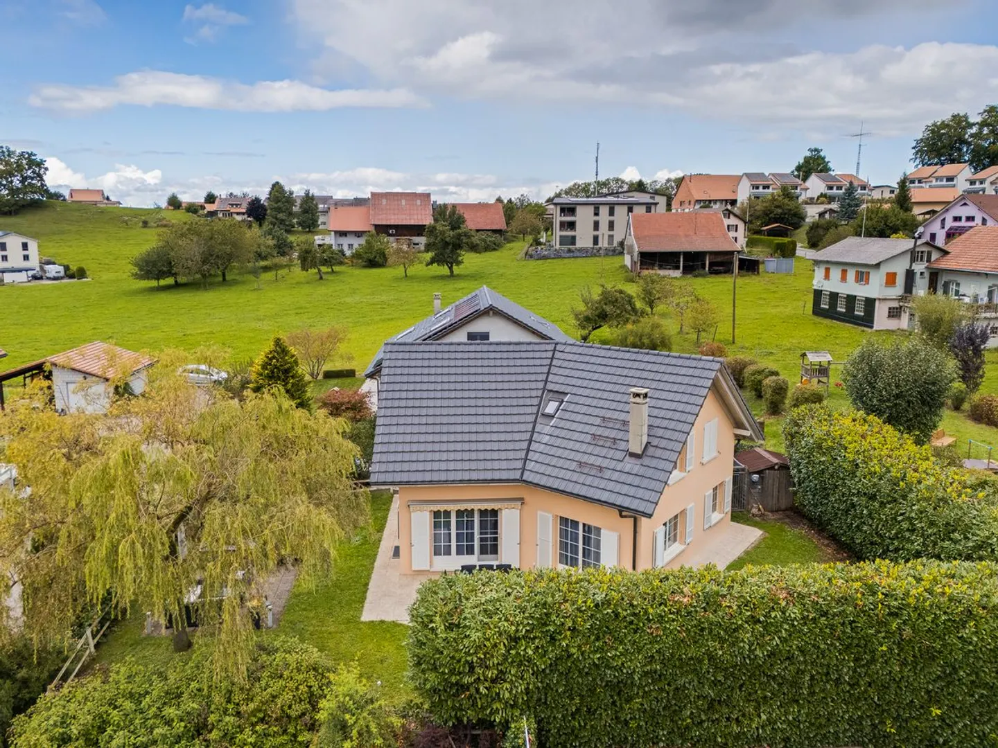 Villa individuale molto piacevole e spaziosa - Foto 1 di 13