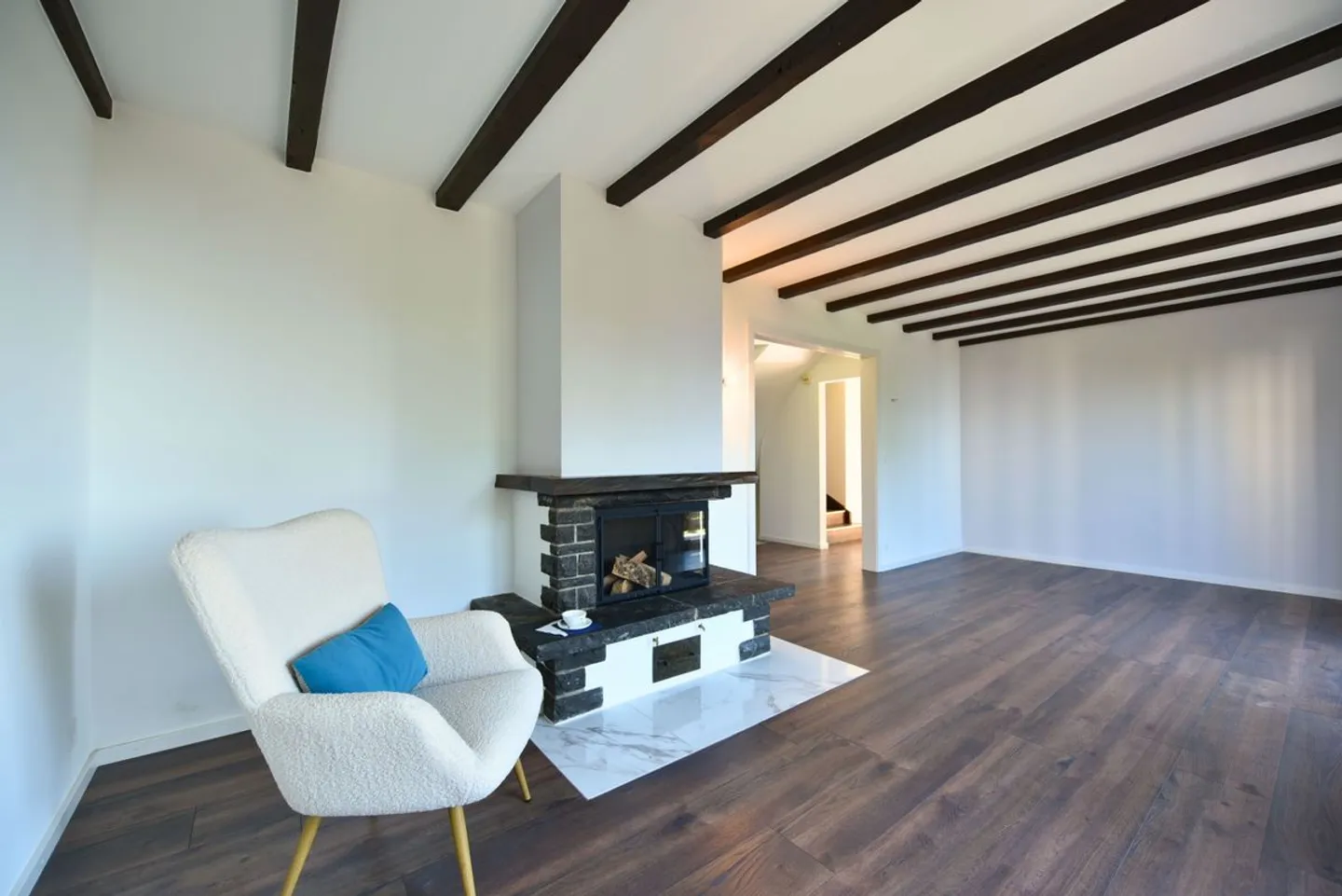 Chalet de charme avec vue panoramique sur le lac Léman - Mont-Pèlerin (Chardonne) - Photo 4 sur 6