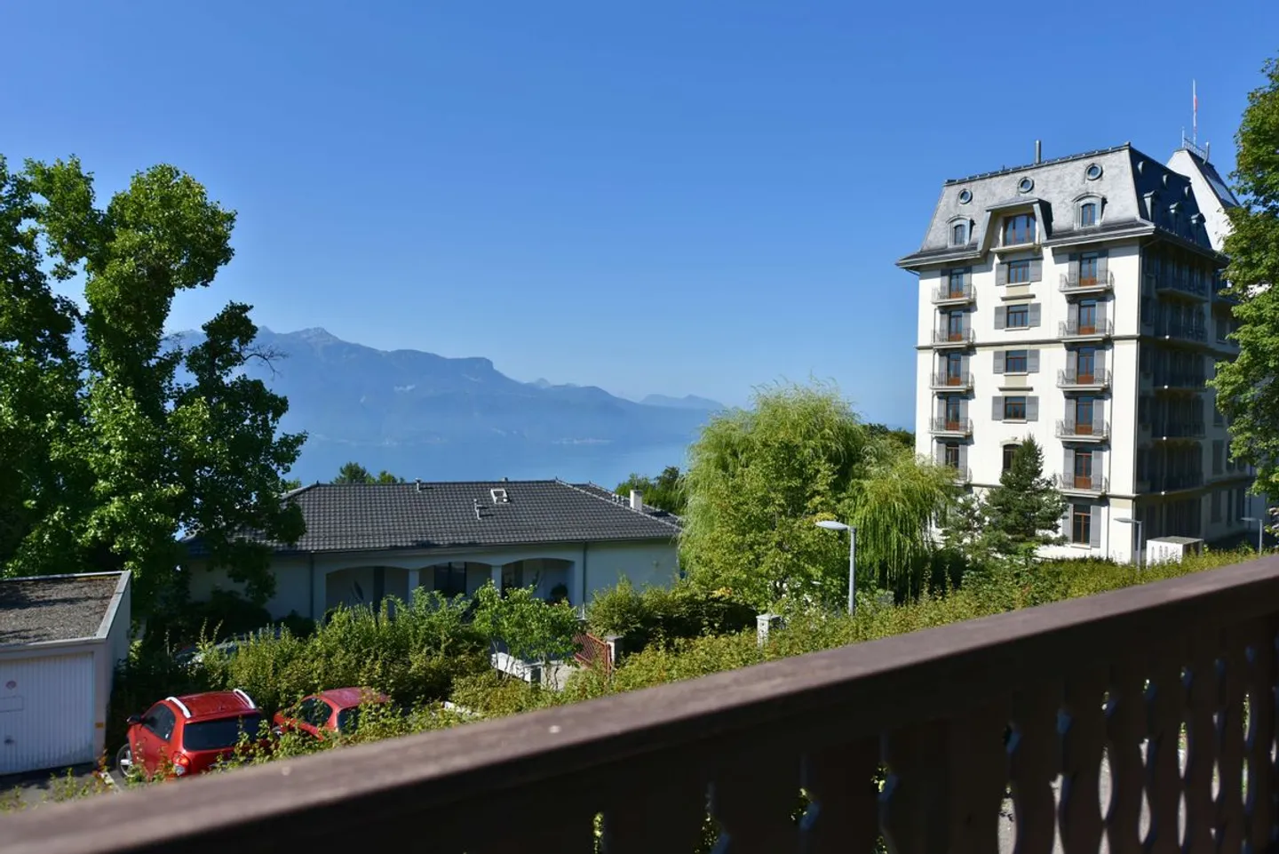 Chalet de charme avec vue panoramique sur le lac Léman - Mont-Pèlerin (Chardonne) - Photo 5 sur 6