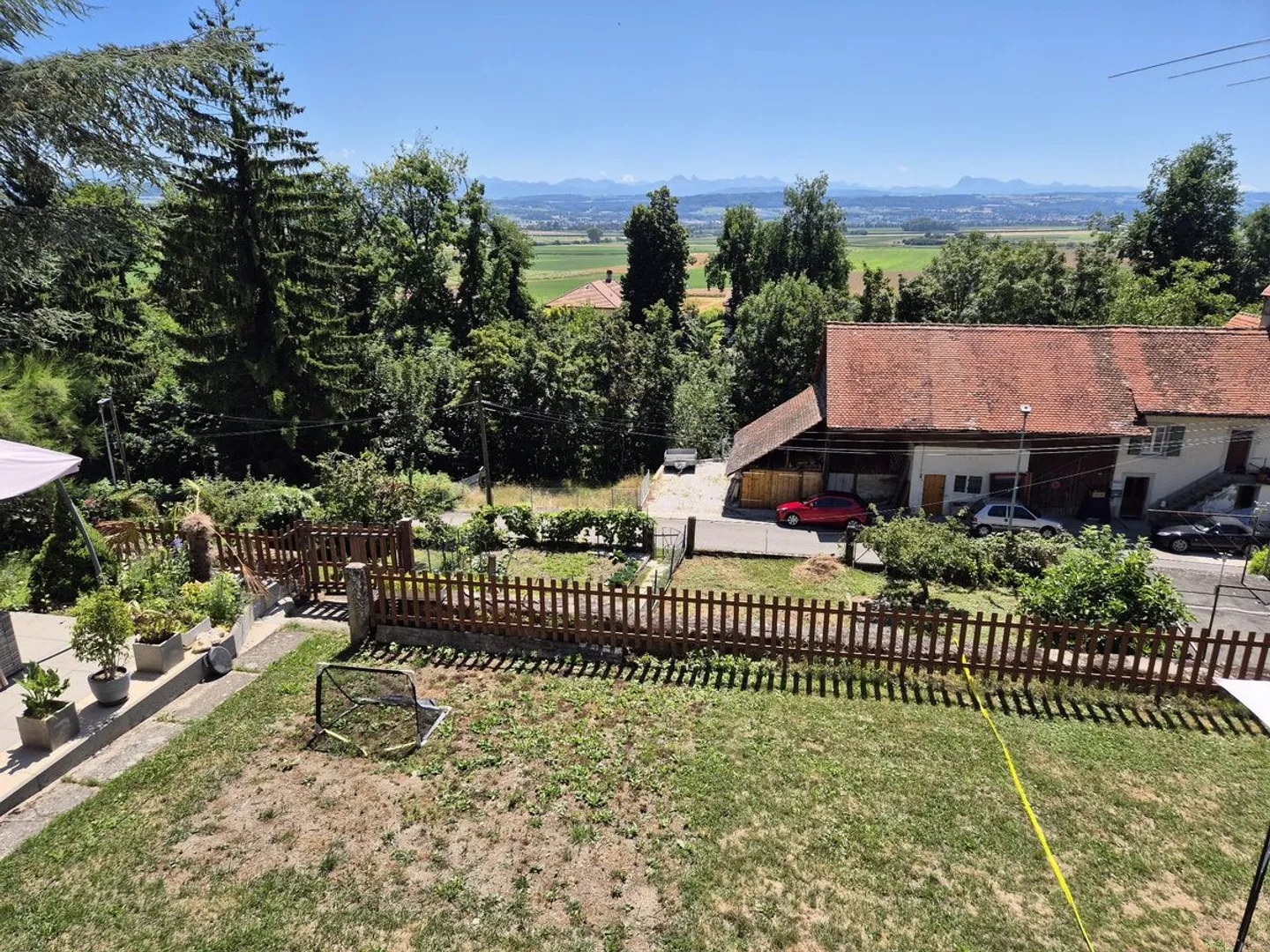 Grandcour 4½ locali - 85 m², con balcone e giardino adiacente - Foto 1 di 9