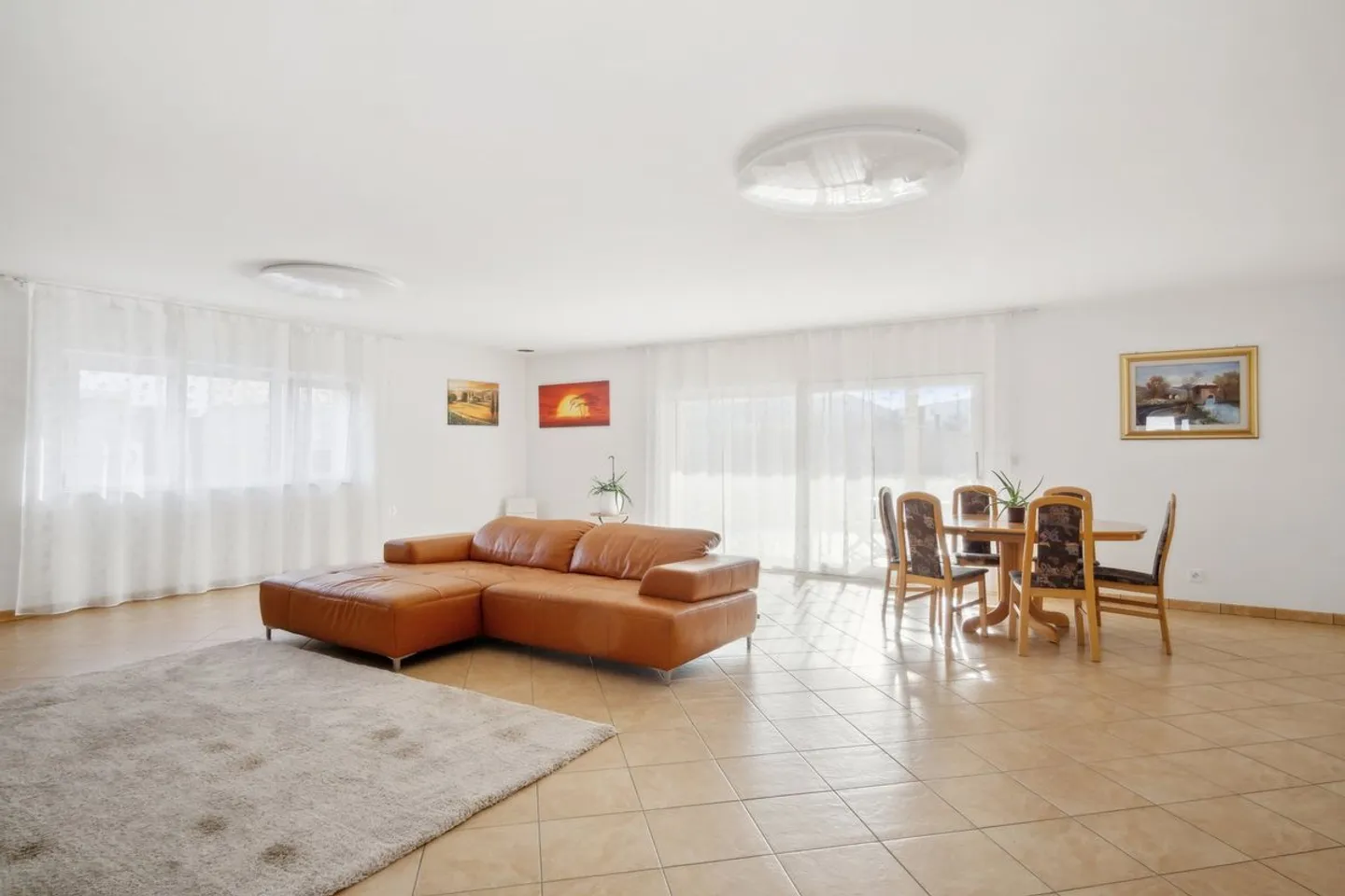 Large modern villa for sale in Bassecourt - Photo 4 of 13