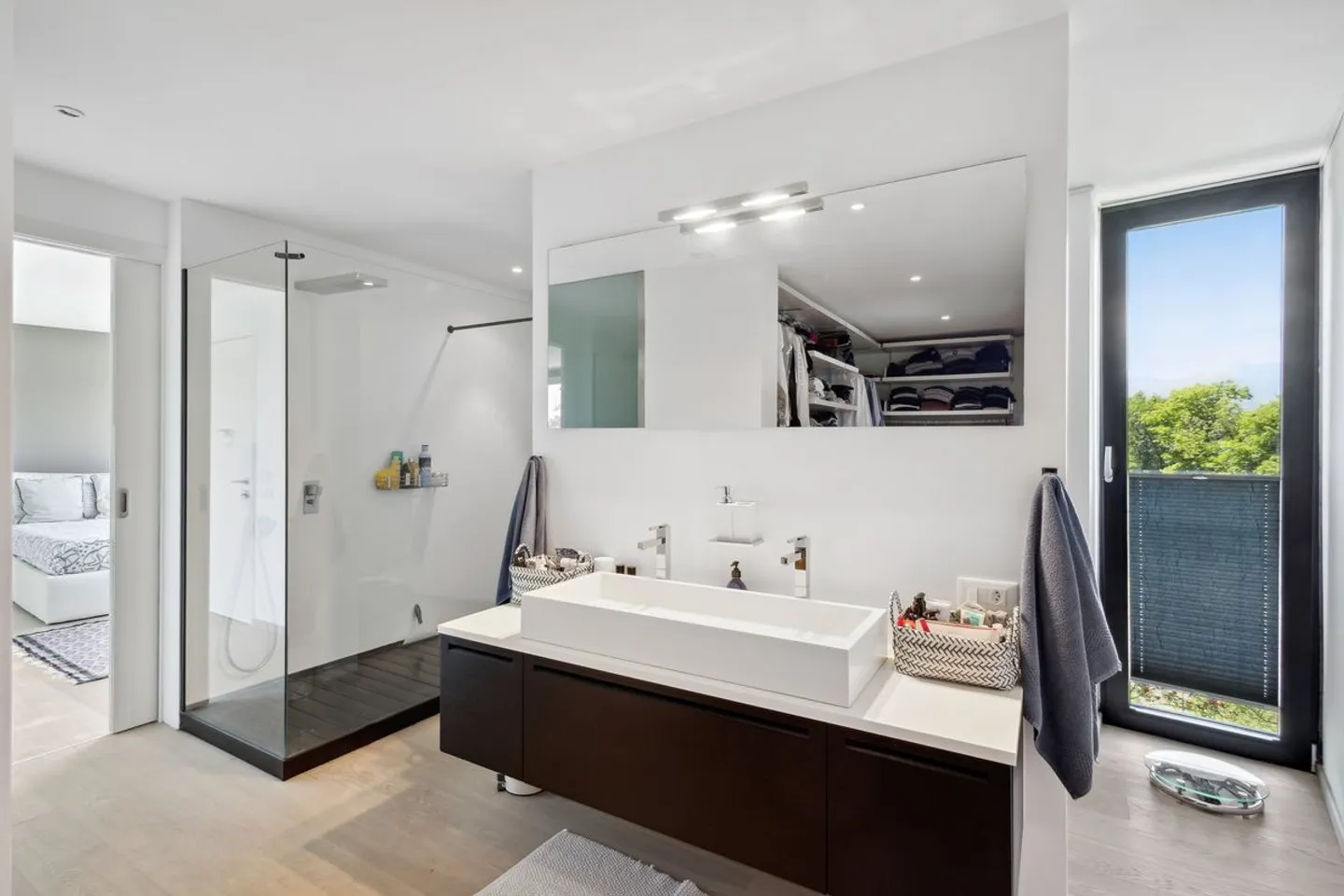 Design & Confort con piscina a Cureggia - Foto 7 di 10