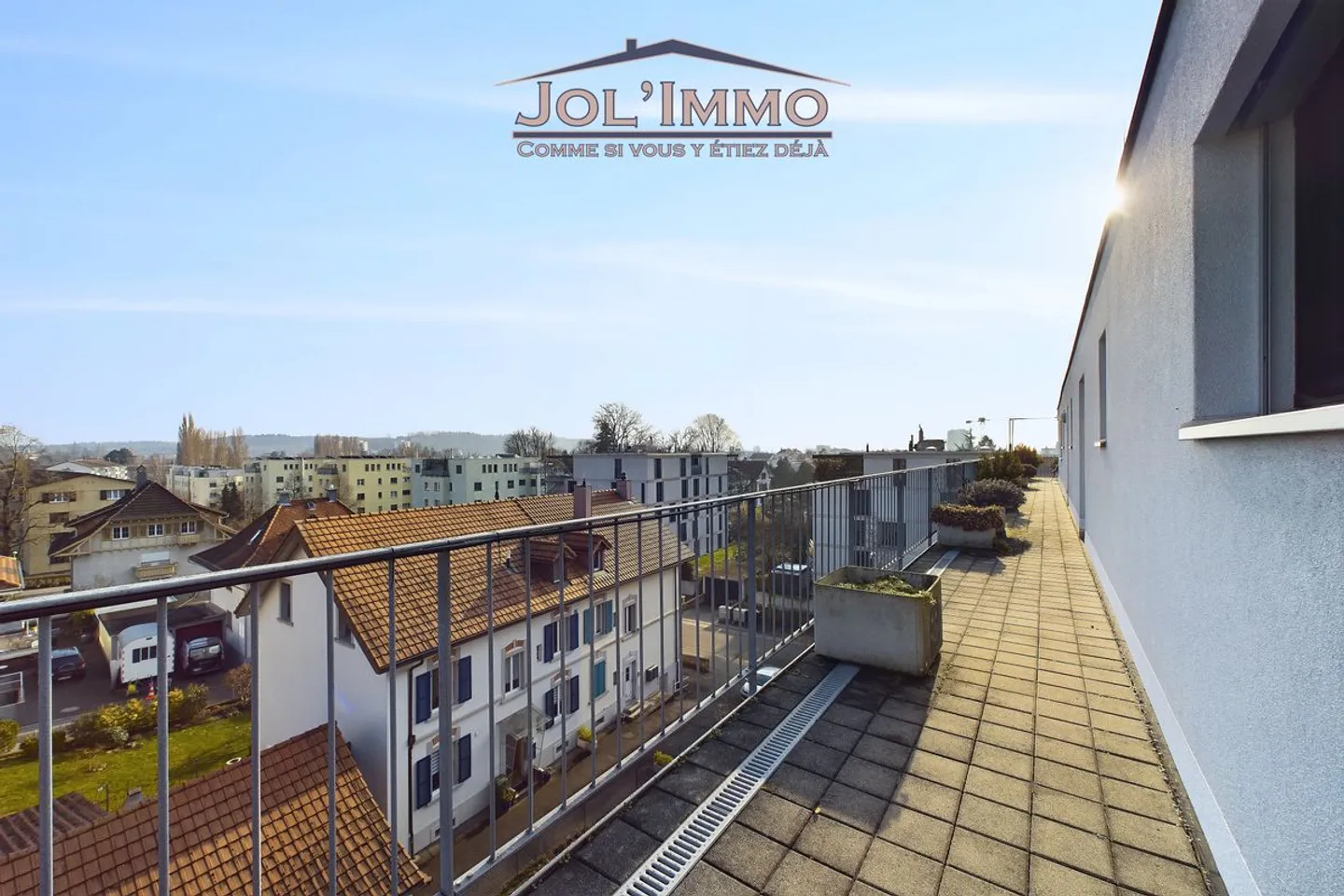 Penthouse mit 360° Panoramablick in Biel - Eine einzigartige Gelegenheit! - Foto 4 von 13